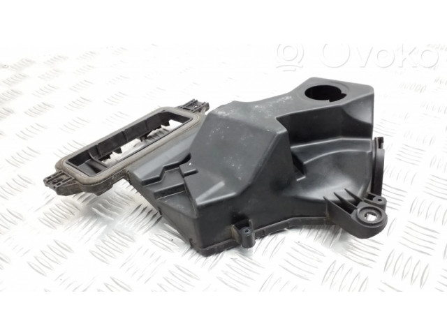 Другая деталь двигателя