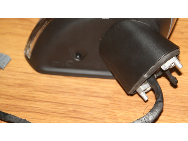 Зеркало электрическое Volvo XC40 - года