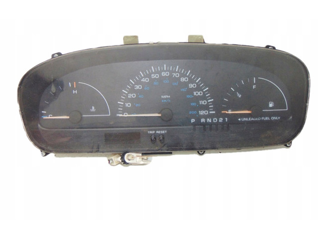 Přístrojová deska Dodge Caravan 1995 81692A