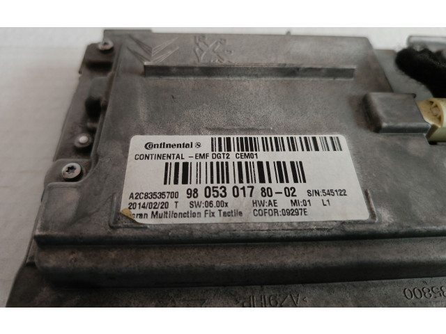 Дисплей Peugeot 2008 I