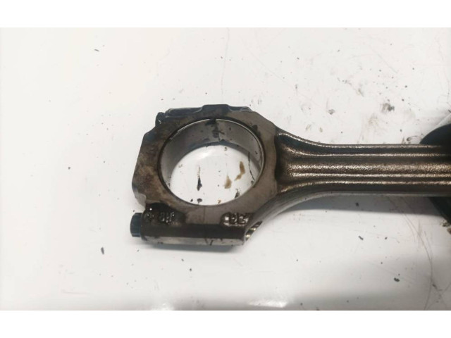  Поршень с шатуном    Volvo S70  V70  V70 XC  