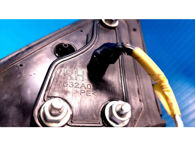 Zpětné zrcátko Mitsubishi Lancer Evolution 2007 7632A09308, 3PIN