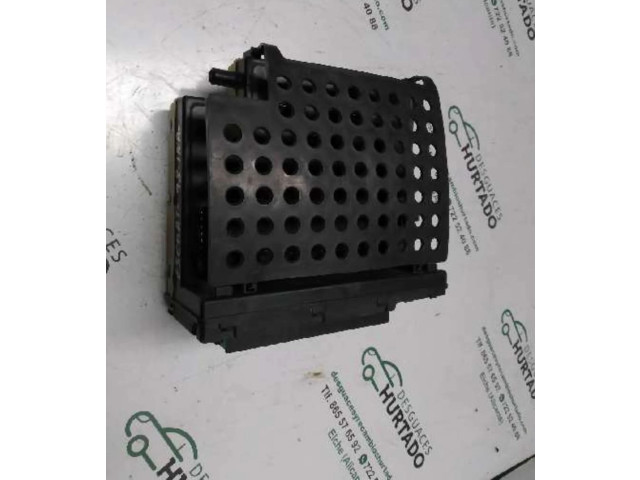 Блок предохранителей 97AG14A073EB Rover Rover