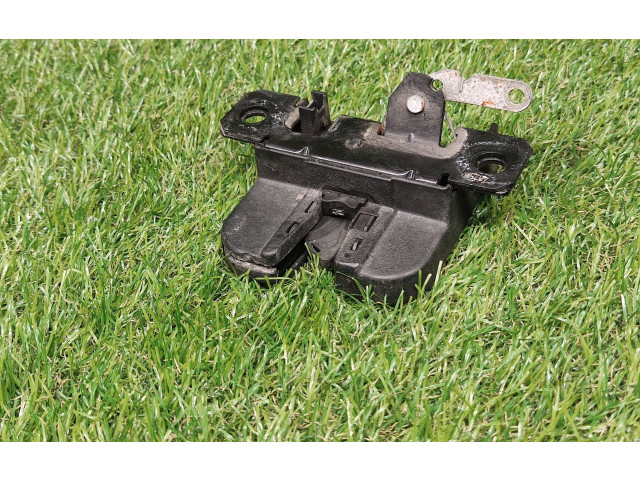 Замок багажника 7H0827505D    Volkswagen Transporter - Caravelle T5 2003 - 2015 года