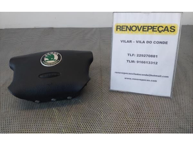 Подушка безопасности водителя 3B0880201AS Skoda Fabia Mk1 (6Y)