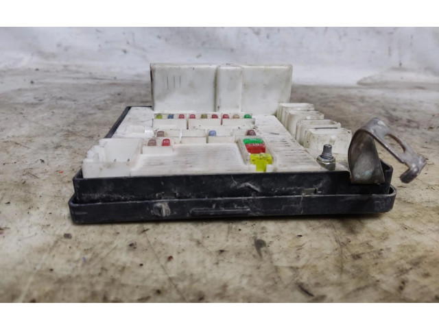   Pojistková skříňka    Renault Kangoo  2009