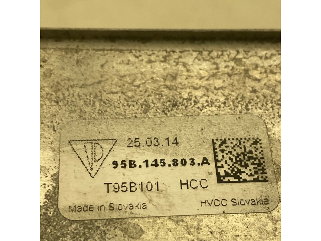 Интеркулер  95B145803A, T95B101   Porsche Macan 3.0