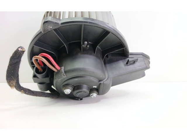 Вентилятор печки    0130111202, 4B1820021B   Audi A6 S6 C5 4B