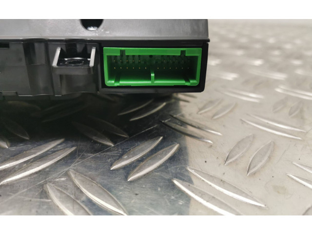 Блок управления климат-контролем 31346513, 13W28E05   Volvo V60