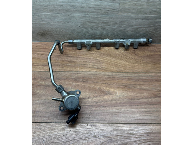 Топливная рампа 05E133320   Audi A3 S3 8V  