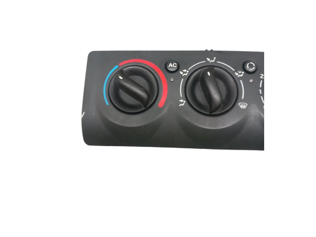 Блок управления климат-контролем 7701067035   Renault Clio II