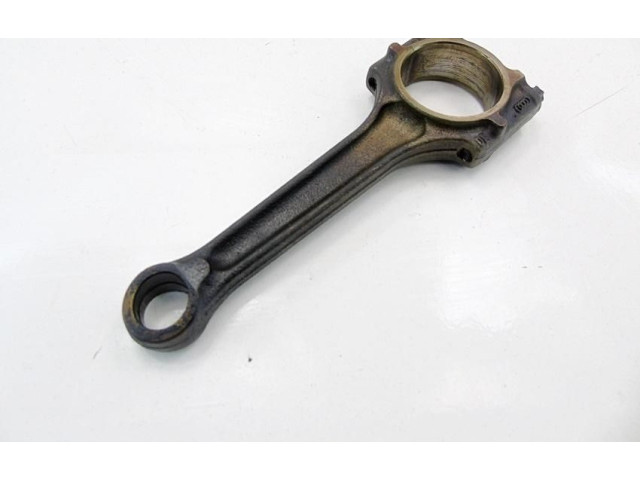 Шатун 050G Audi A3 S3 8V