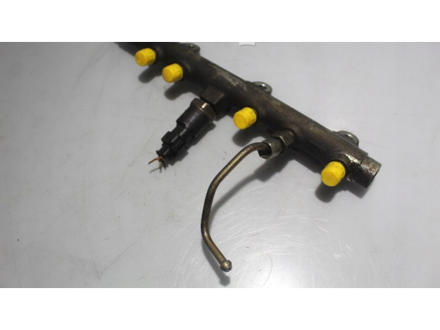 Магистральная трубка топлива