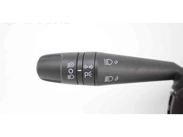 Ручка стеклоочистителей 1561013040   Alfa Romeo Giulietta