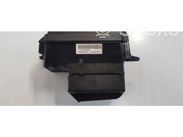 Блок предохранителей     Mini One - Cooper R50 - 53    