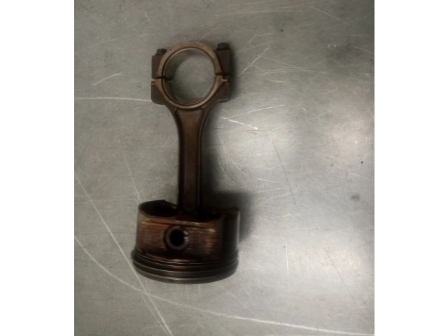 Поршень с шатуном 89017472 Hummer H2