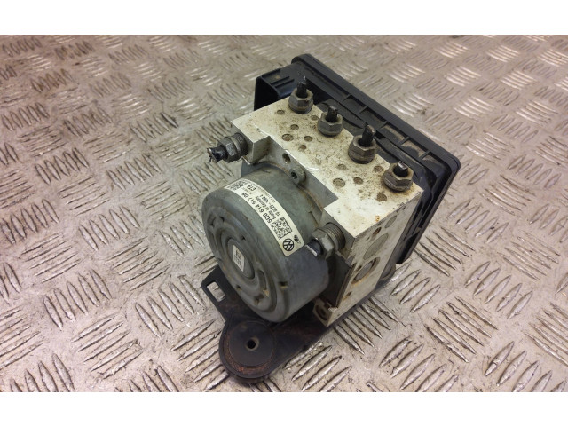 Блок АБС 5Q0614517DB   Volkswagen  Golf VII  2013 - 2019 года