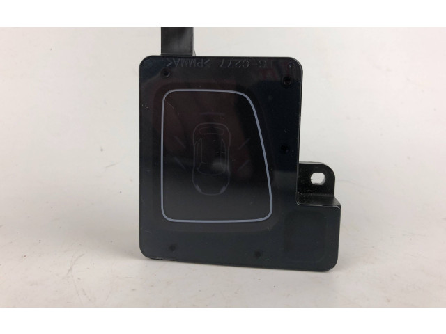 Дисплей    85271XA00A   Subaru B9 Tribeca