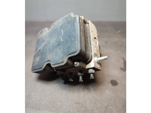 Блок АБС 2265106452   Subaru  Forester SJ  2013 - 2018 года