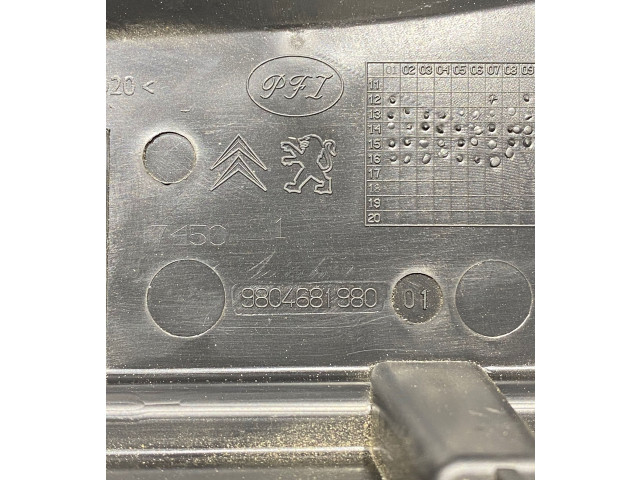 Pojistková skříňka 9804681980 Toyota Proace 2017