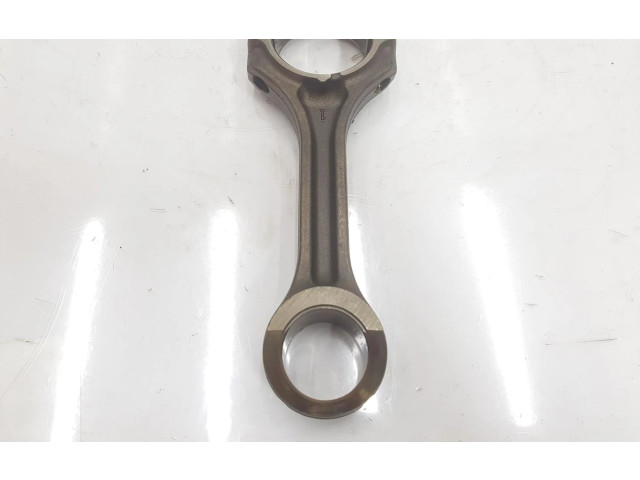 Шатун 4N13 1115A384, 1115A384 Mitsubishi ASX