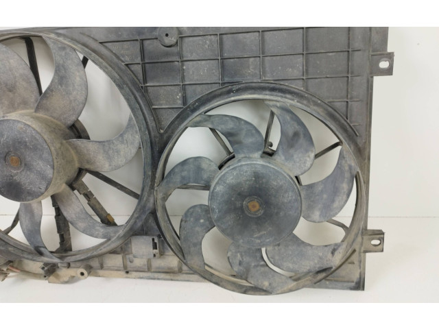 Вентилятор радиатора 1K0121207T, W7C3 Volkswagen Caddy