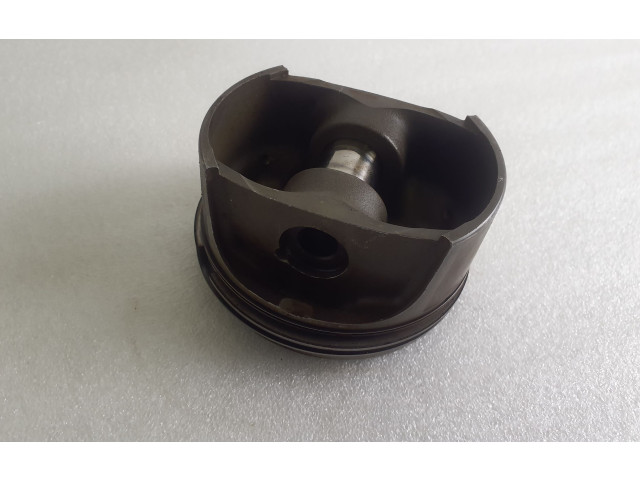 Píst 96P24W2 Porsche 911 996