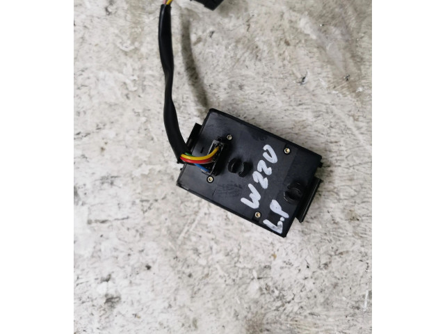 Zpětné zrcátko Mercedes-Benz S W220 2002