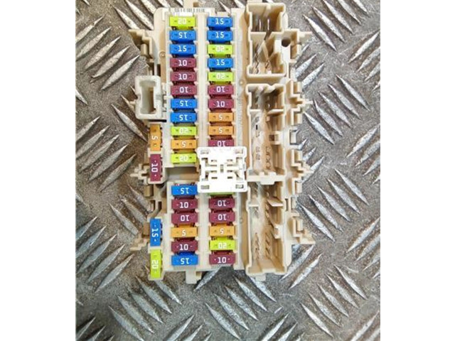   Pojistková skříňka 4EB0C, 4EB0C   Nissan Qashqai 2018