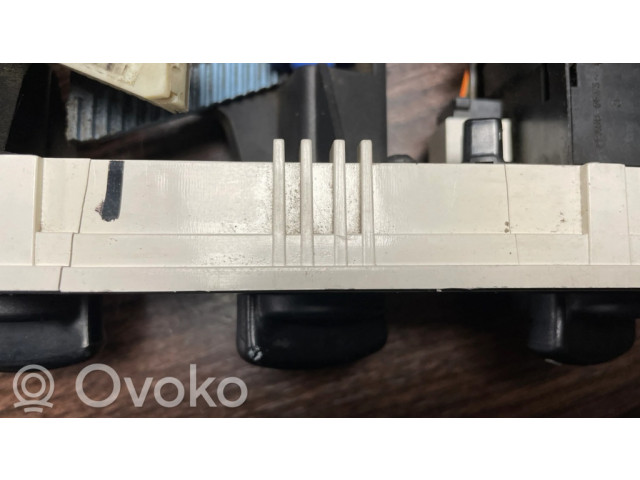 Блок управления климат-контролем YC1H18549BC, YC1H18K391BD Ford Transit