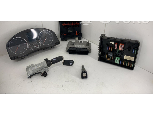 Комплект блоков управления 03G906021KT Volkswagen Golf Plus