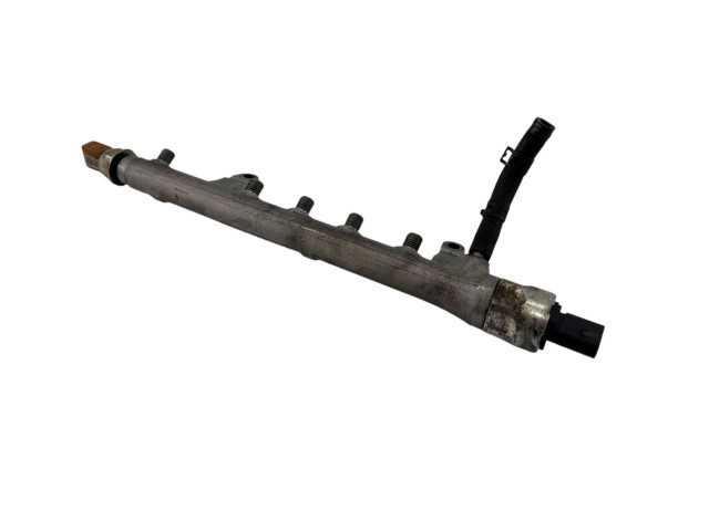 Топливная рампа R03L125A, 03L906054A   Skoda Fabia Mk2 (5J)  