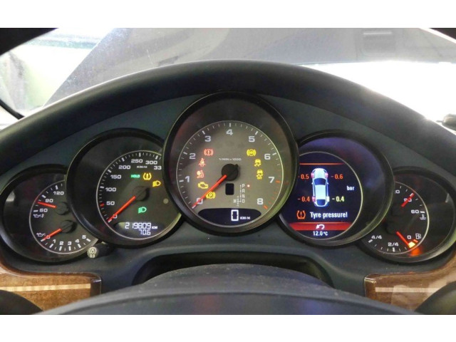 Přístrojová deska Porsche Panamera (970) 2010 A2C53398573, IMPRK1178233