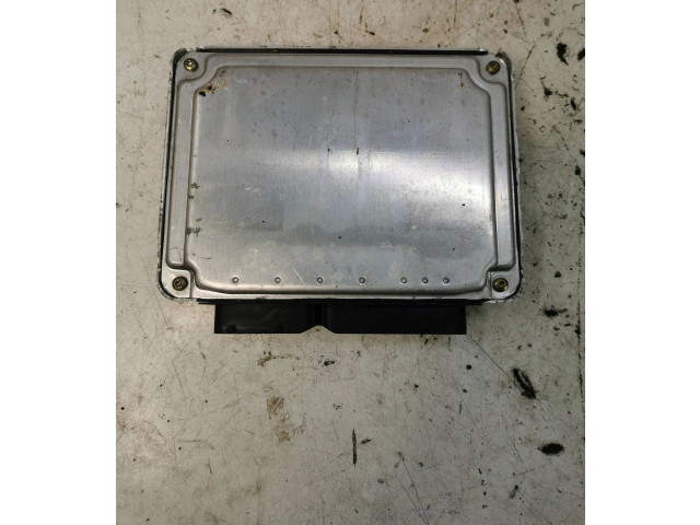 Řídící jednotka 8N0906018AB, 26SA0000 Audi TT Mk1 1999