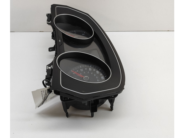 Přístrojová deska Volkswagen PASSAT B8 2016 3G0920941A