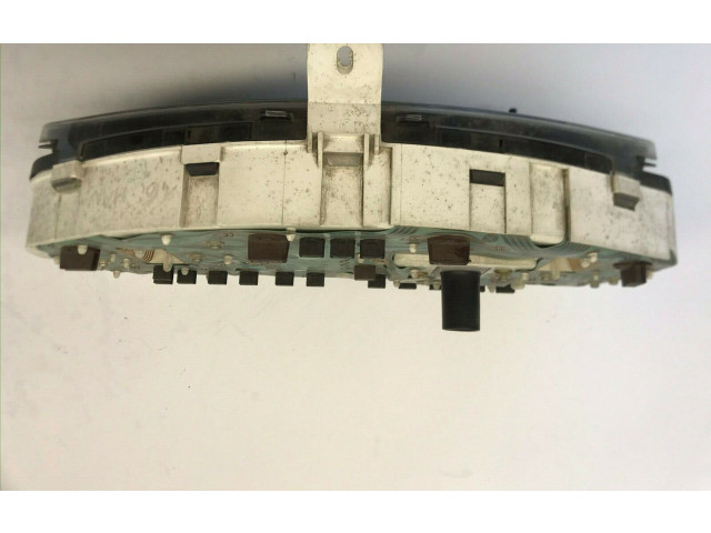 Панель приборов MR270100   Mitsubishi Carisma       