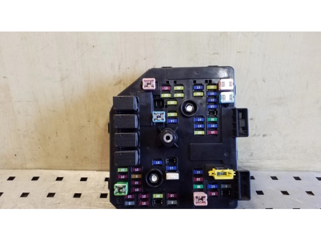 Pojistková skříňka 95137841 Opel Antara 2012