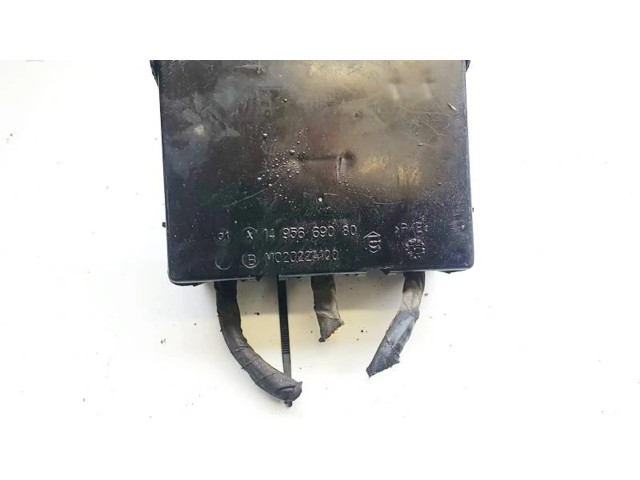 Блок предохранителей  a1495669080, m02022a100   Citroen C8    