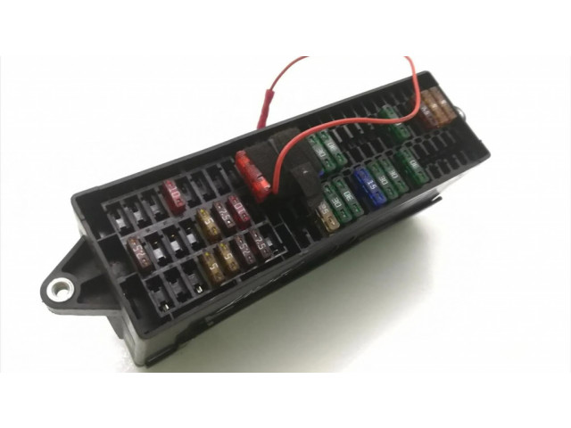   Pojistková skříňka 1T1937615B   Volkswagen Sharan 2013