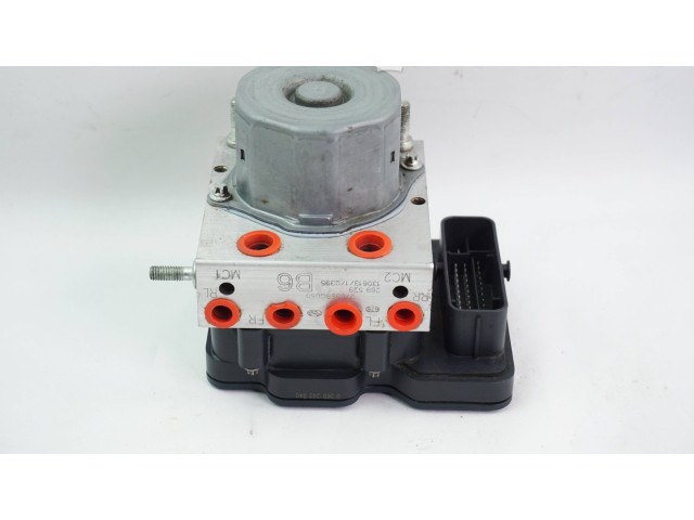 Блок АБС 27536SG050, 065242940 Subaru Forester SJ 2013 - 2018 года