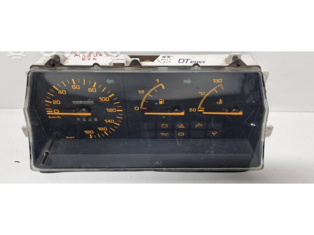 Přístrojová deska Mazda 323 1987