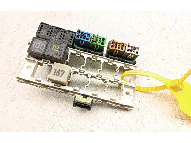 Блок предохранителей 6K0973374   Seat Ibiza II (6k)    