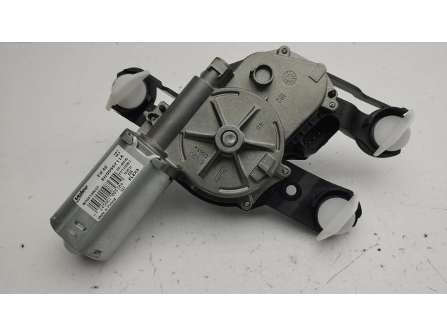 Моторчик заднего дворника 5H0955711A    Volkswagen Golf VIII