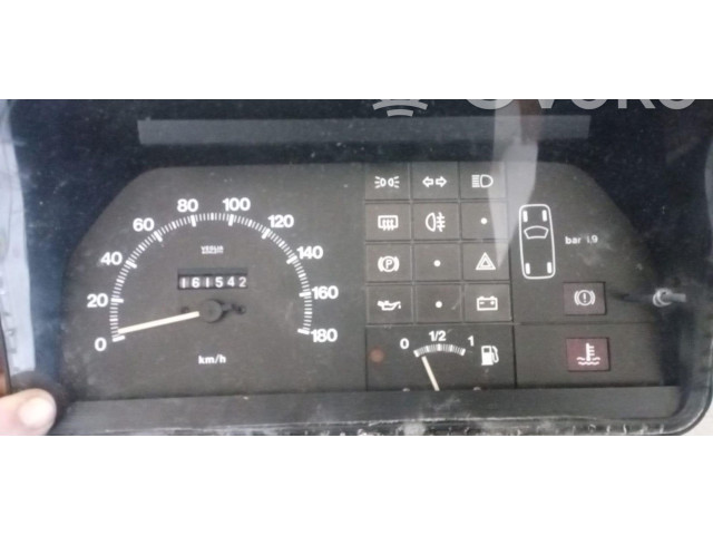 Přístrojová deska Fiat Uno 6040300090a, 6040300090A