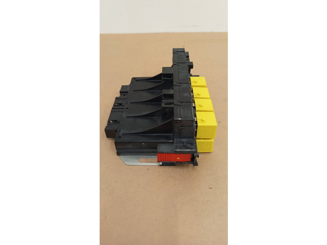 Блок предохранителей  A2305450832, 05045117   Mercedes-Benz SL R230    