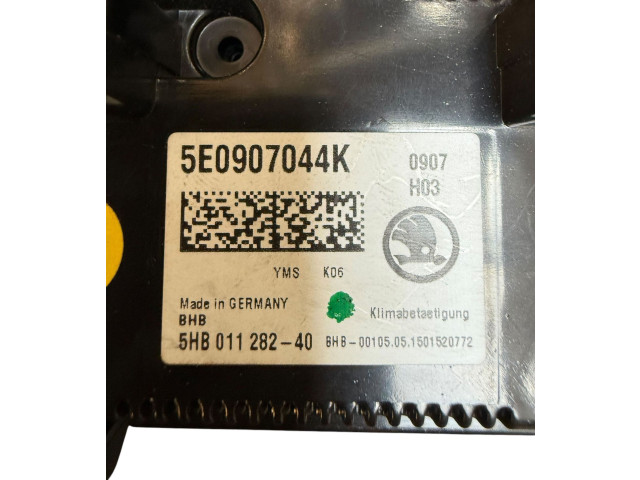 Блок управления климат-контролем 5E0907044K, 5HB01128240 Skoda Octavia Mk3 (5E)