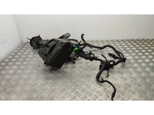 Блок предохранителей 030103500, 0181773993 Jeep Compass