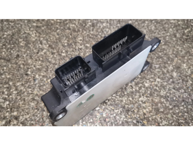 Блок управления 13582437 Chevrolet Orlando