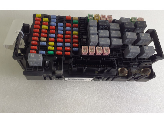 Pojistková skříňka 0799964, JB881577C708W Hummer H3 2009