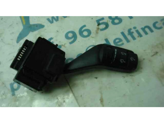 Ручка стеклоочистителей 4M5T17A553BD   Ford Focus